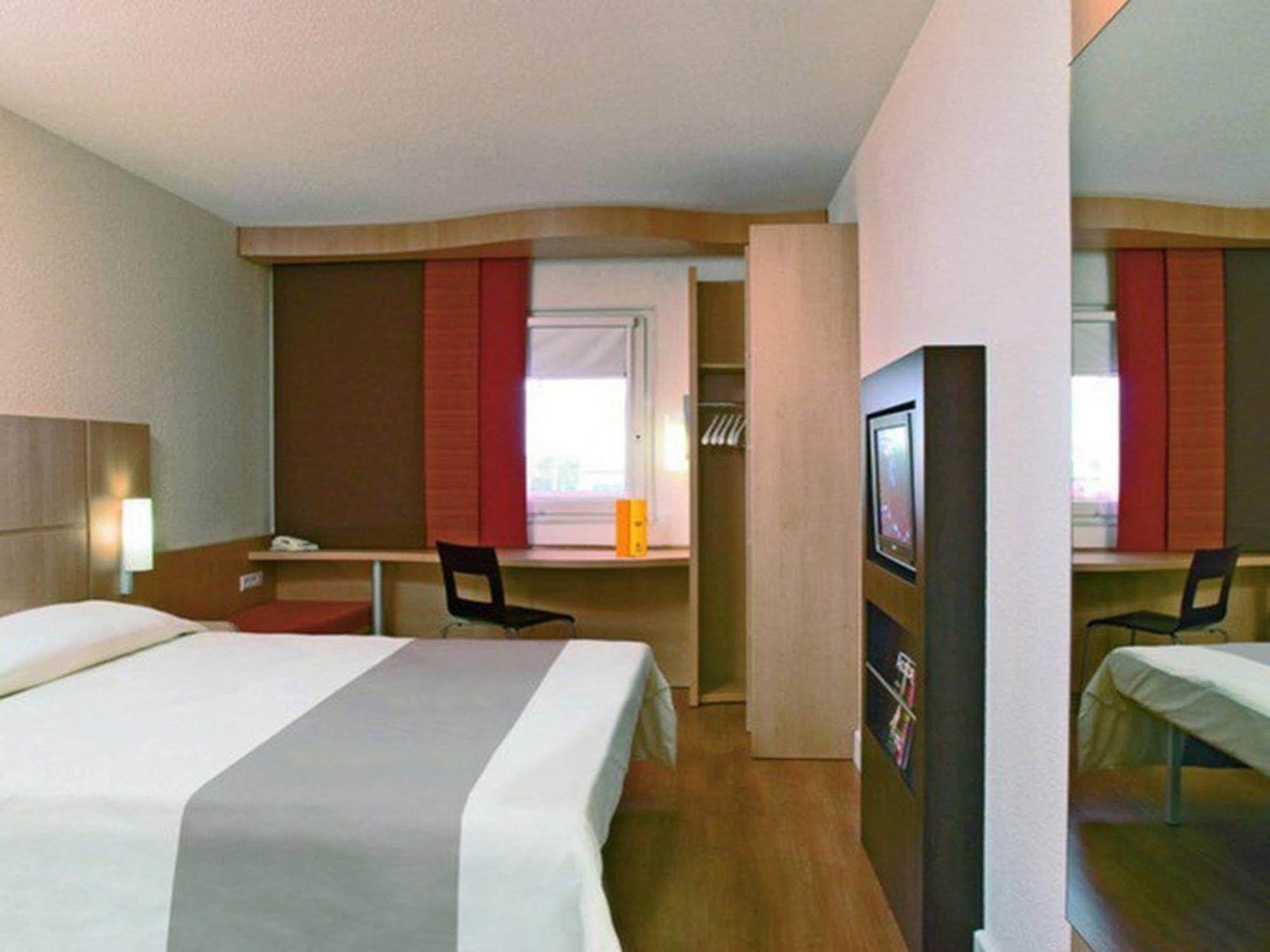 Hotel Ibis Shenyang Tiexi Exterior photo